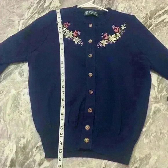 Moffat Woollens Sweater Womens Size M Vintage Floral Embroidery Navy Blue Preppy - Picture 3 of 9